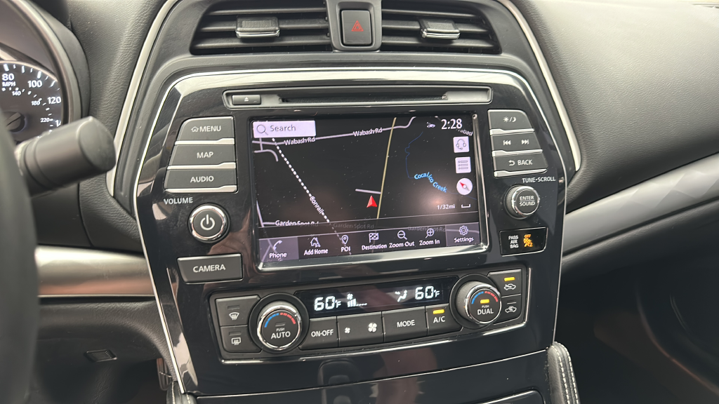 2023 Nissan Maxima SV