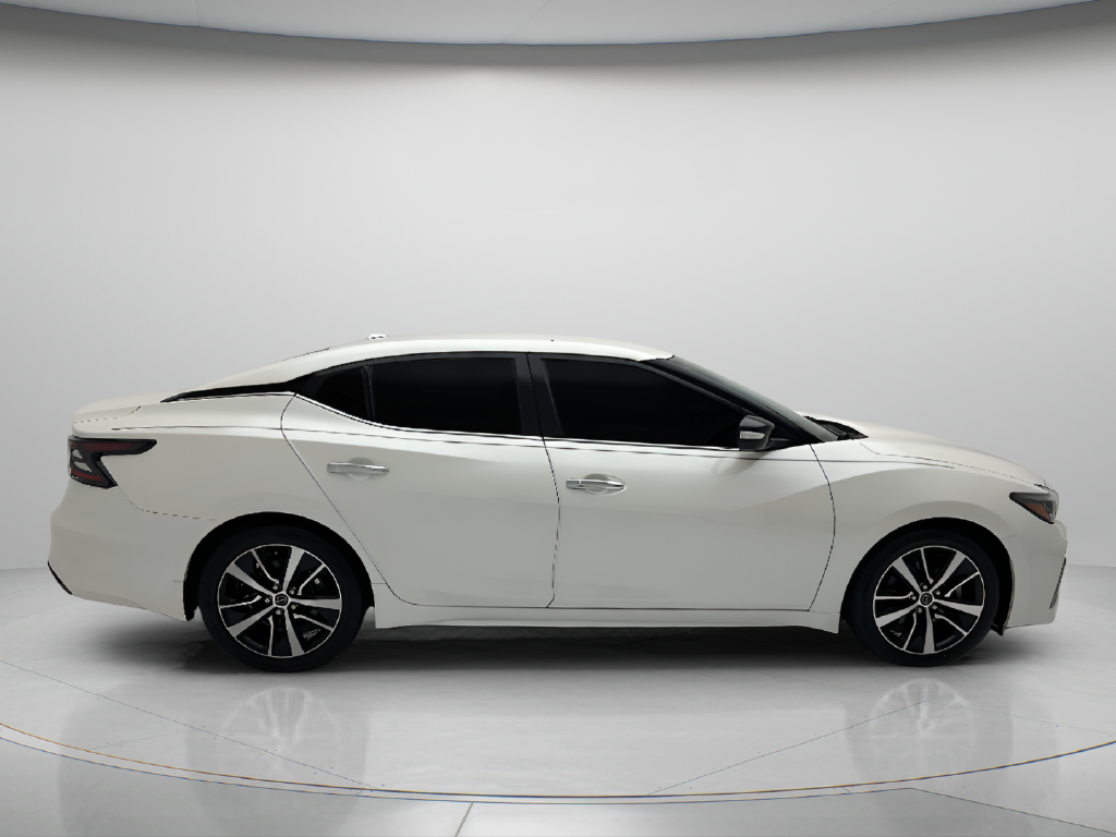 2023 Nissan Maxima SV