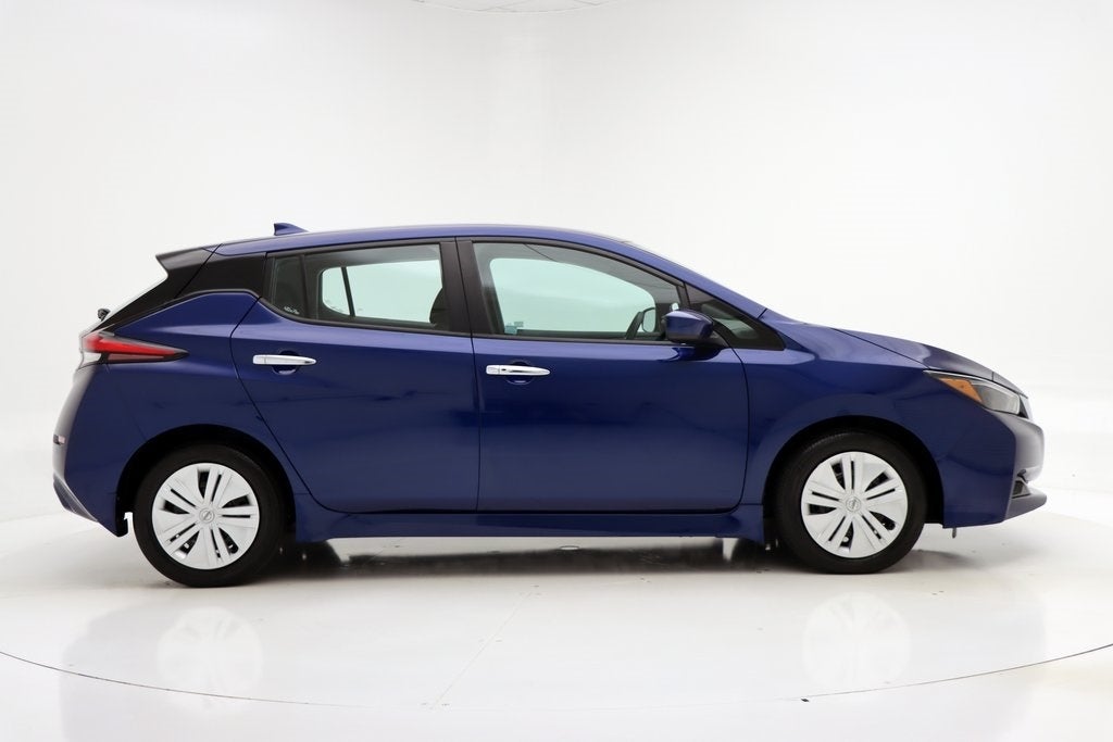 Used 2022 Nissan LEAF S with VIN 1N4AZ1BV2NC559568 for sale in Ephrata, PA