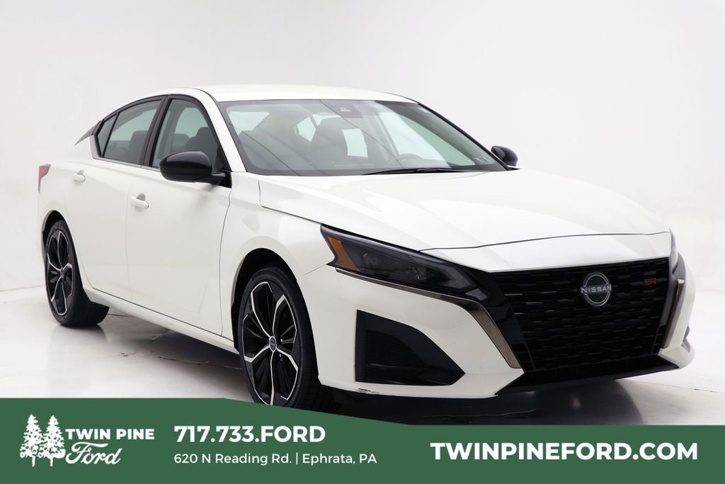 2025 Nissan Altima 2.5 SR