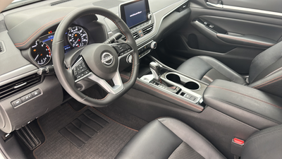 2025 Nissan Altima 2.5 SR