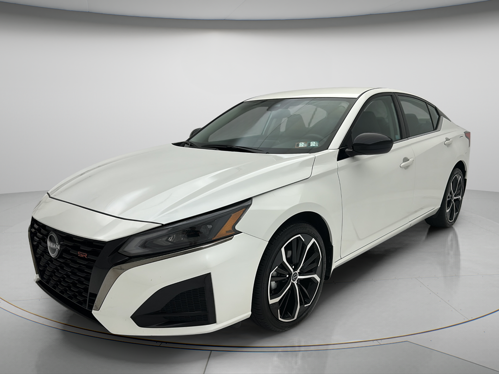 2025 Nissan Altima 2.5 SR