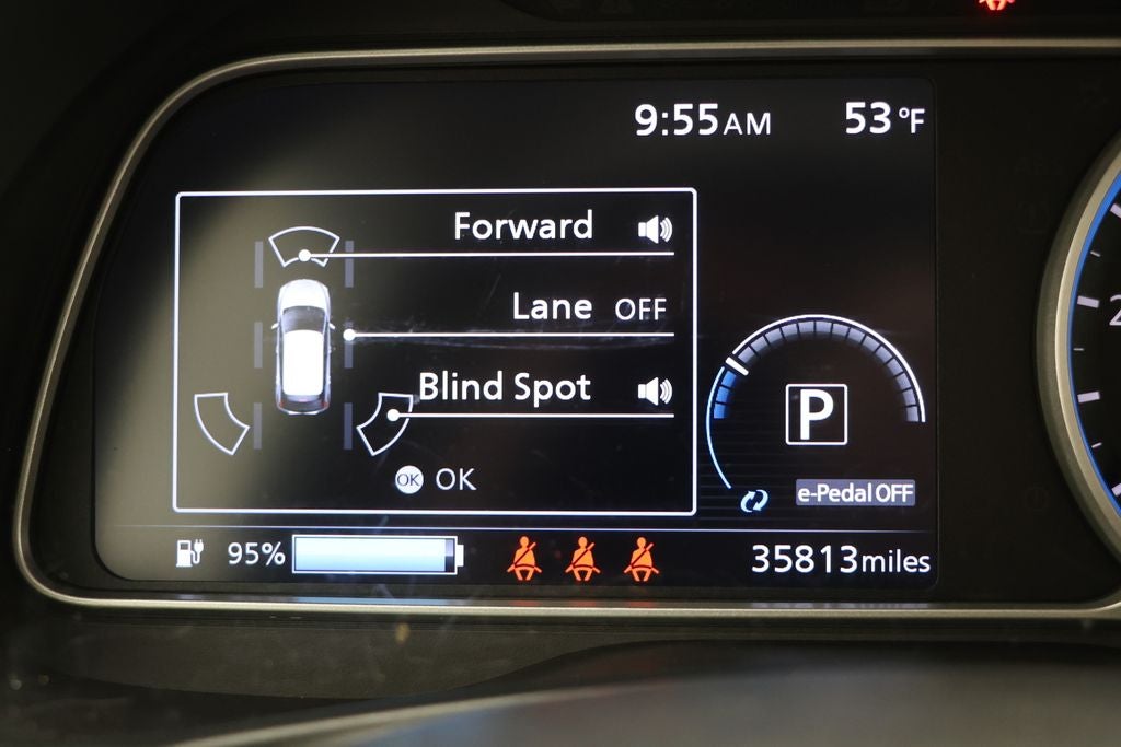 2023 Nissan Leaf SV Plus