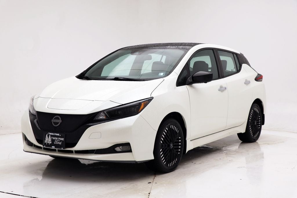 2023 Nissan Leaf SV Plus