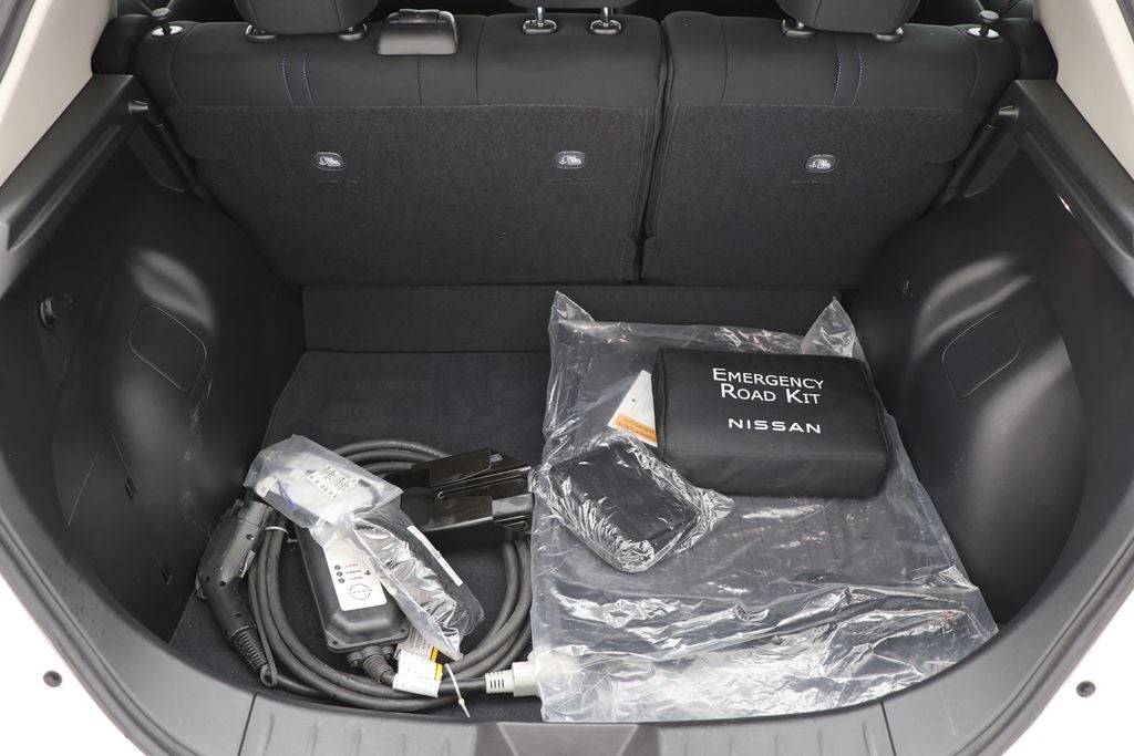 2023 Nissan Leaf SV Plus