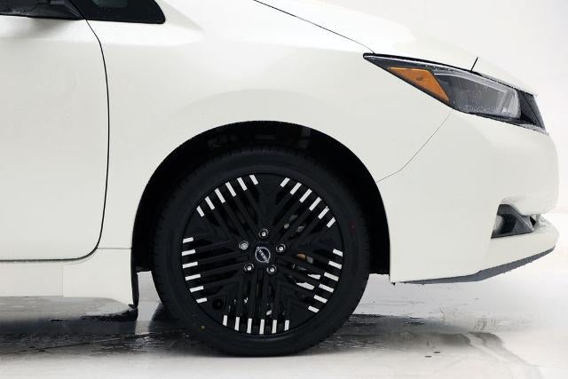 2023 Nissan Leaf SV Plus