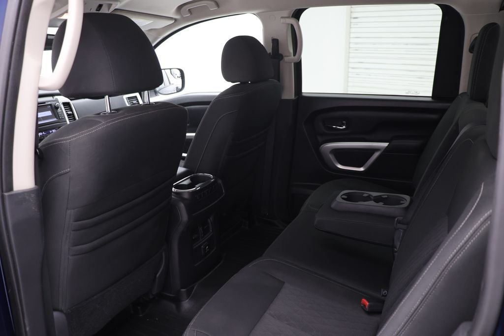 2018 Nissan Titan SV