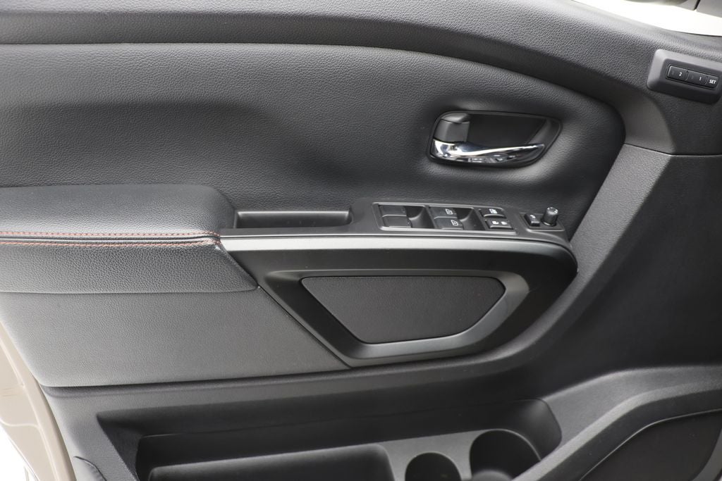 2023 Nissan Titan PRO-4X