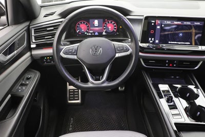 2024 Volkswagen Atlas Cross Sport 2.0T SEL R-Line