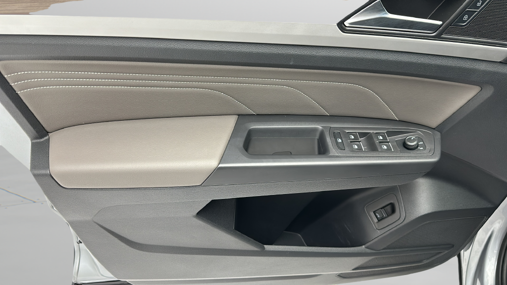 2023 Volkswagen Atlas SEL
