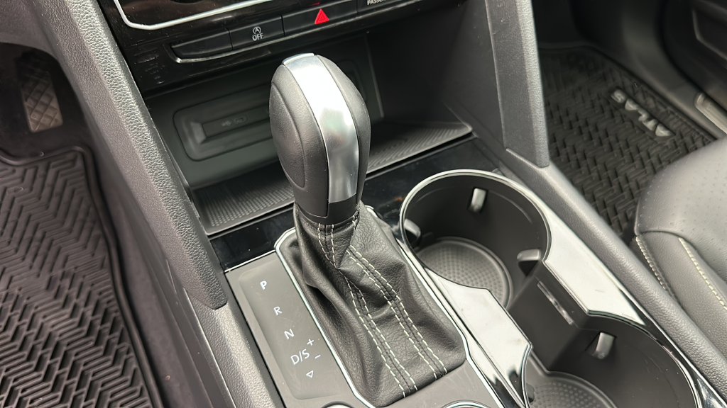 2023 Volkswagen Atlas SEL