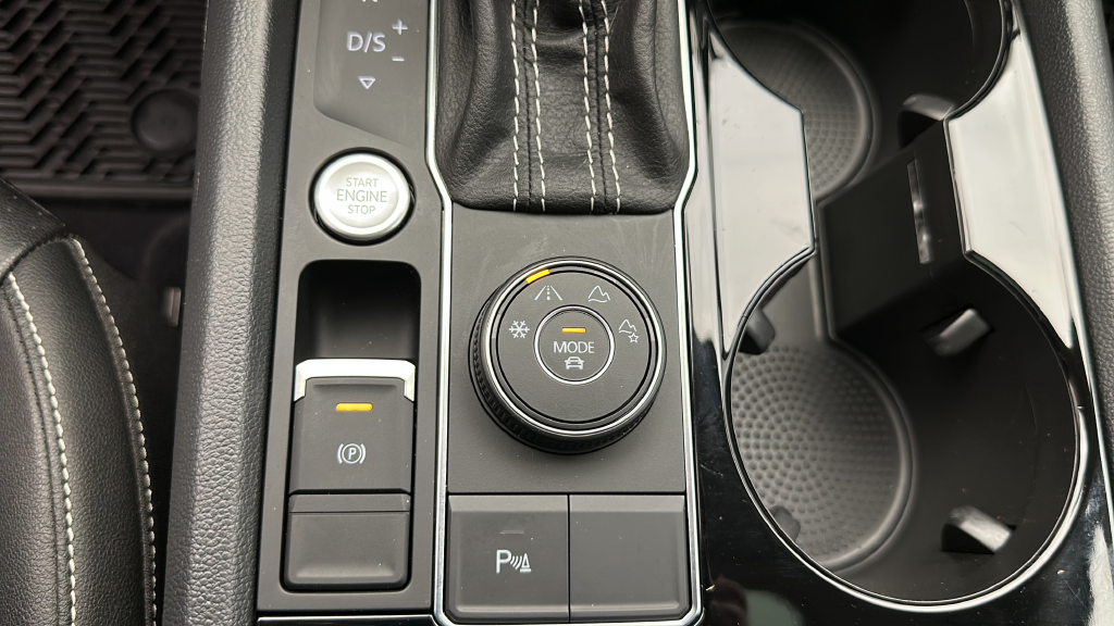 2023 Volkswagen Atlas SEL