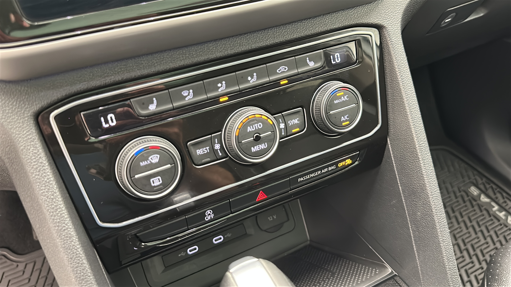 2023 Volkswagen Atlas SEL