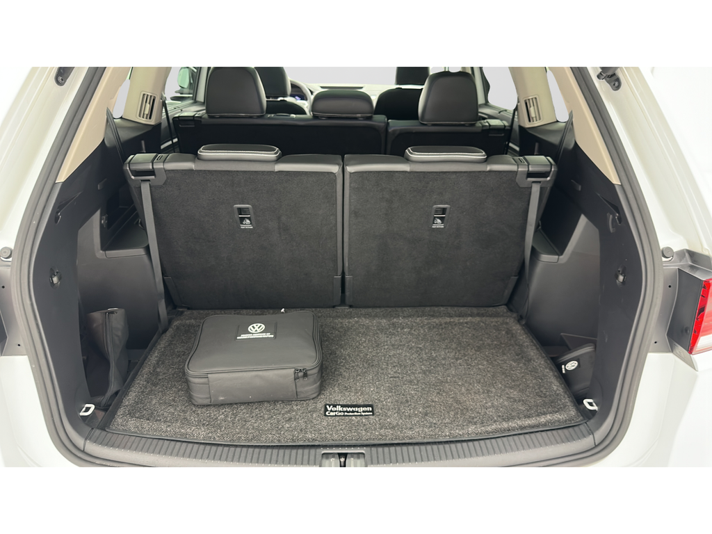 2023 Volkswagen Atlas SEL