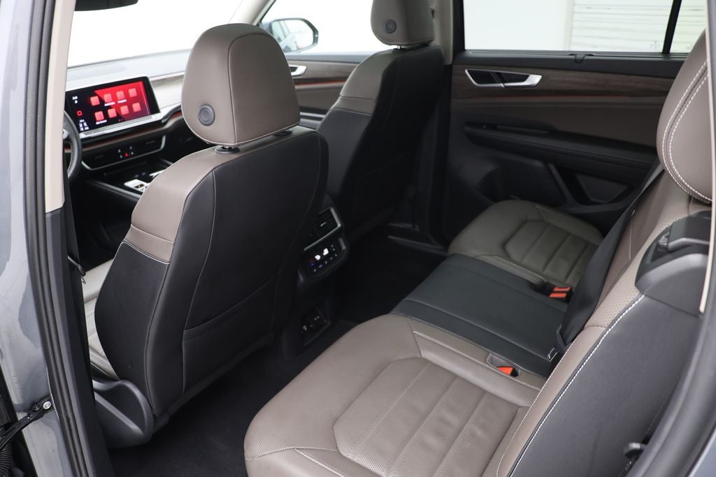 2025 Volkswagen Atlas 2.0T SEL