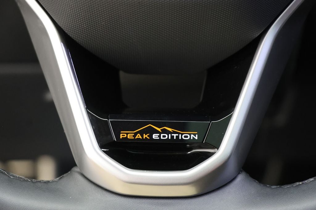 2024 Volkswagen Atlas 2.0T Peak Edition SE w/Technology