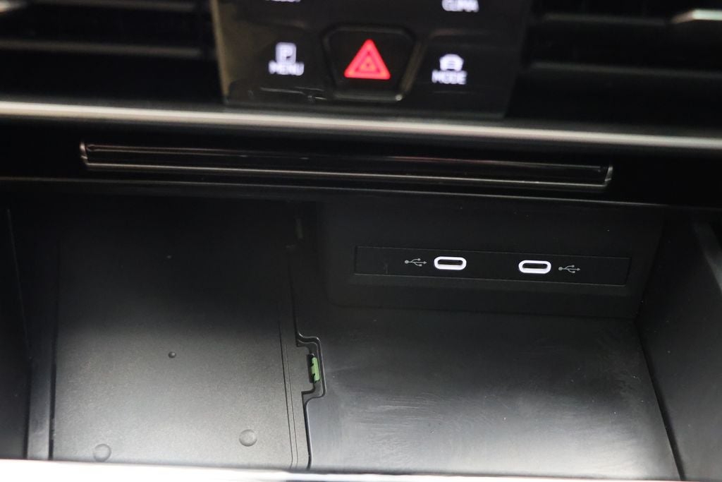 2024 Volkswagen Atlas 2.0T Peak Edition SE w/Technology