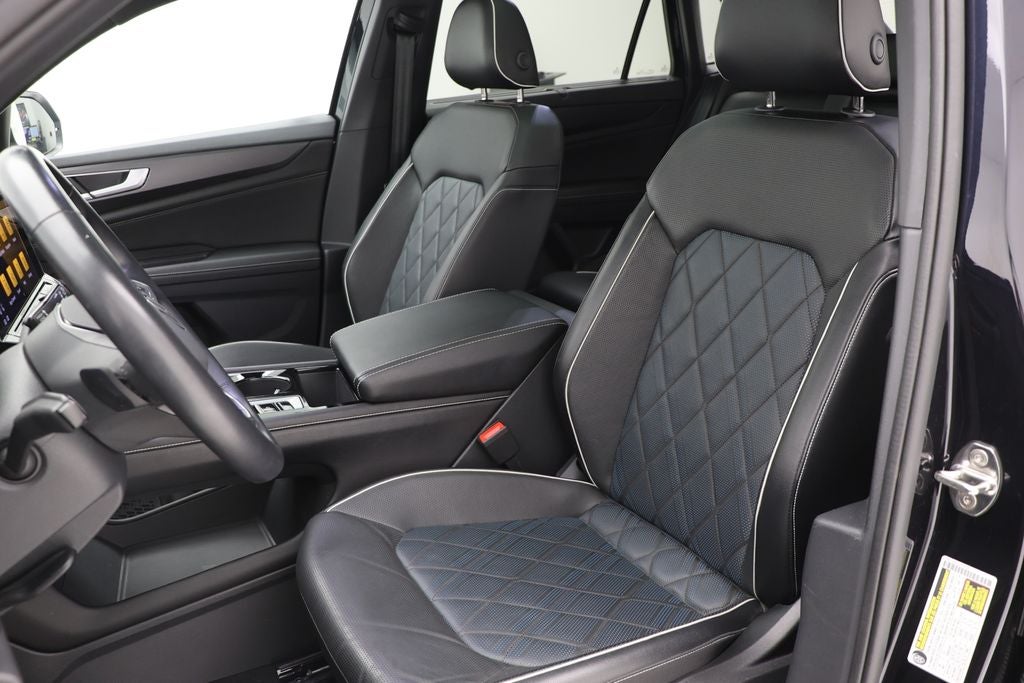 2024 Volkswagen Atlas Cross Sport 2.0T SEL Premium R-Line