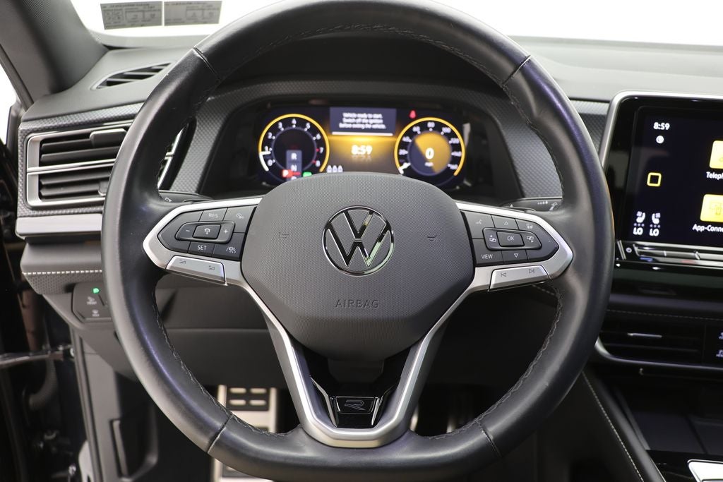 2024 Volkswagen Atlas Cross Sport 2.0T SEL Premium R-Line