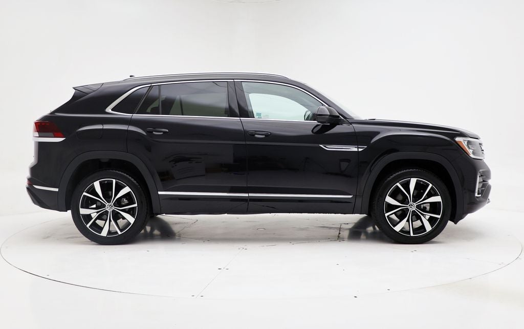 2024 Volkswagen Atlas Cross Sport 2.0T SEL Premium R-Line