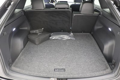 2024 Volkswagen Atlas Cross Sport 2.0T SEL Premium R-Line