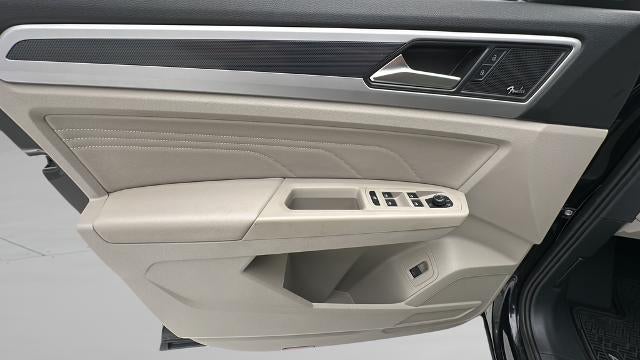 2023 Volkswagen Atlas 3.6L V6 SEL Premium R-Line