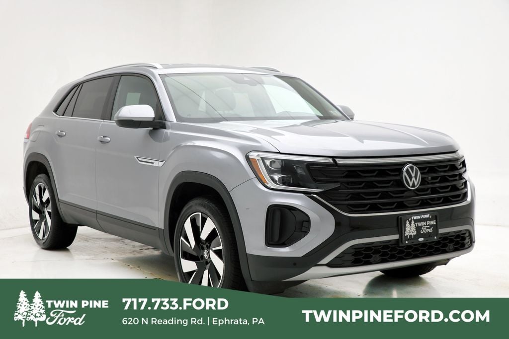 2025 Volkswagen Atlas Cross Sport 2.0T SE w/Technology