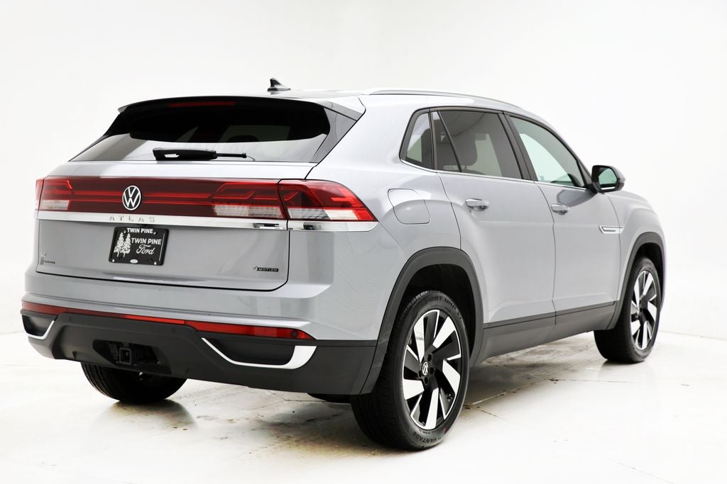 2025 Volkswagen Atlas Cross Sport 2.0T SE w/Technology