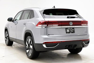 2025 Volkswagen Atlas Cross Sport 2.0T SE w/Technology