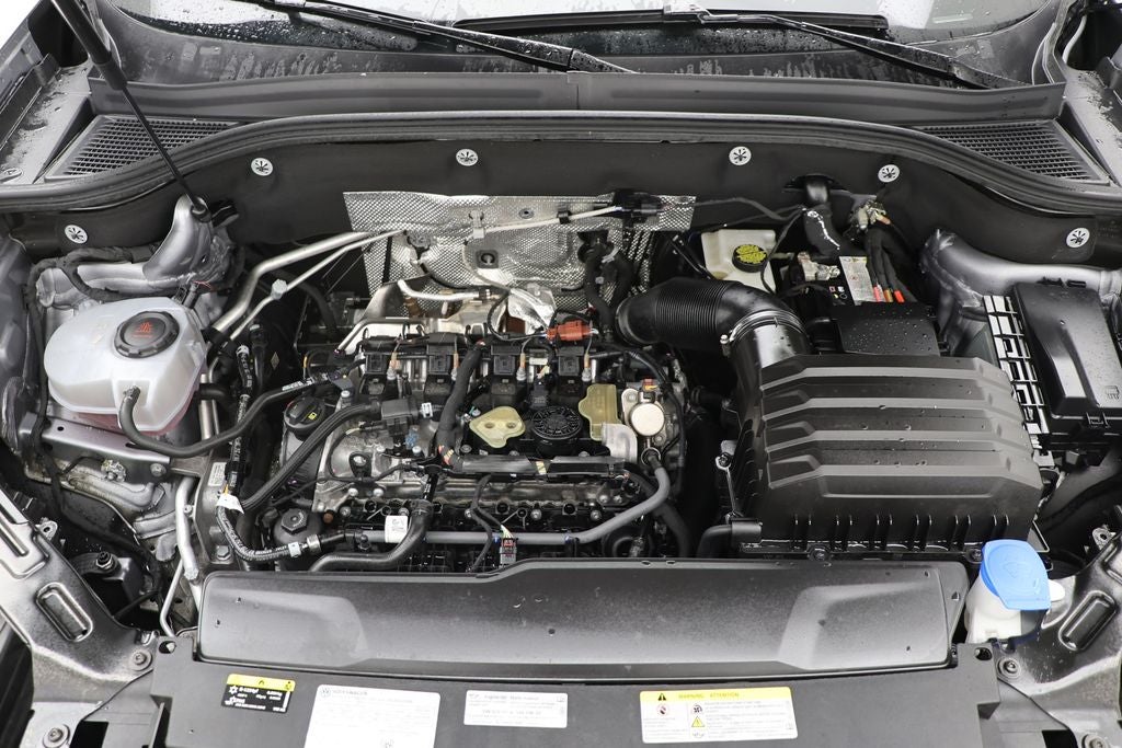 2025 Volkswagen Atlas Cross Sport 2.0T SE w/Technology