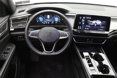 2025 Volkswagen Atlas Cross Sport 2.0T SE w/Technology