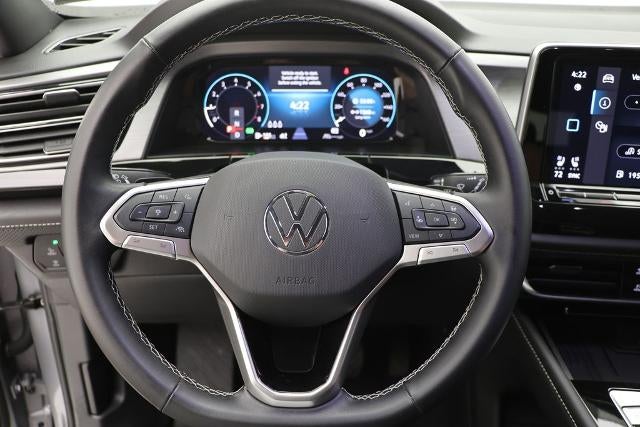 2025 Volkswagen Atlas Cross Sport 2.0T SE w/Technology