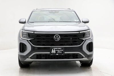 2025 Volkswagen Atlas Cross Sport 2.0T SE w/Technology