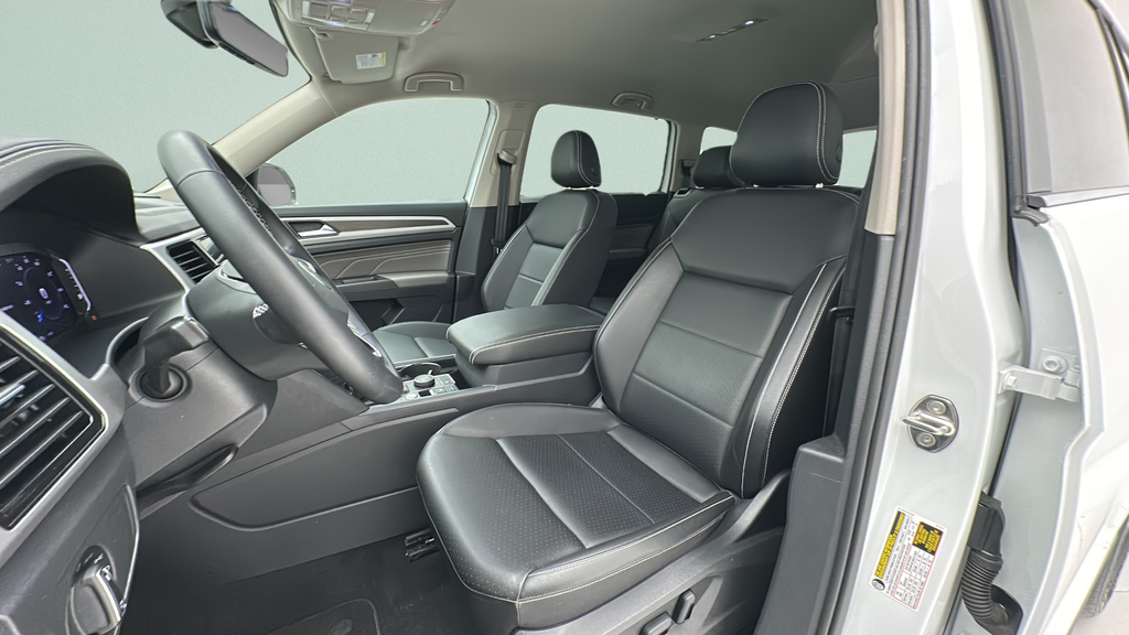 2023 Volkswagen Atlas 2.0T SE w/Technology
