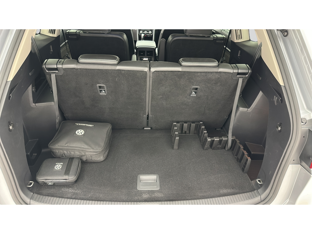 2023 Volkswagen Atlas 2.0T SE w/Technology