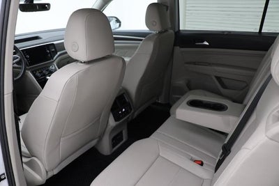 2022 Volkswagen Atlas 3.6L V6 SE w/Technology
