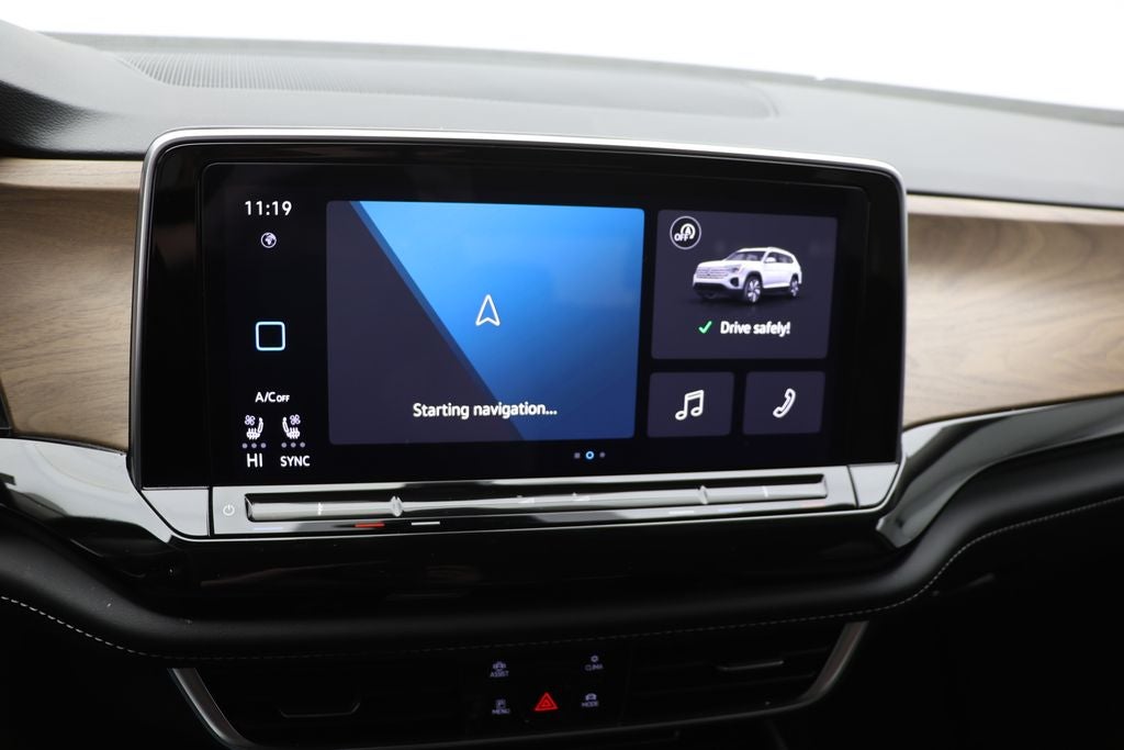 2024 Volkswagen Atlas 2.0T SE w/Technology