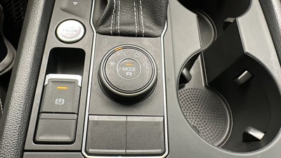 2023 Volkswagen Atlas Cross Sport 2.0T SE