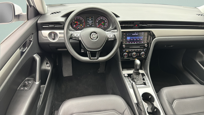 2022 Volkswagen Passat 2.0T SE
