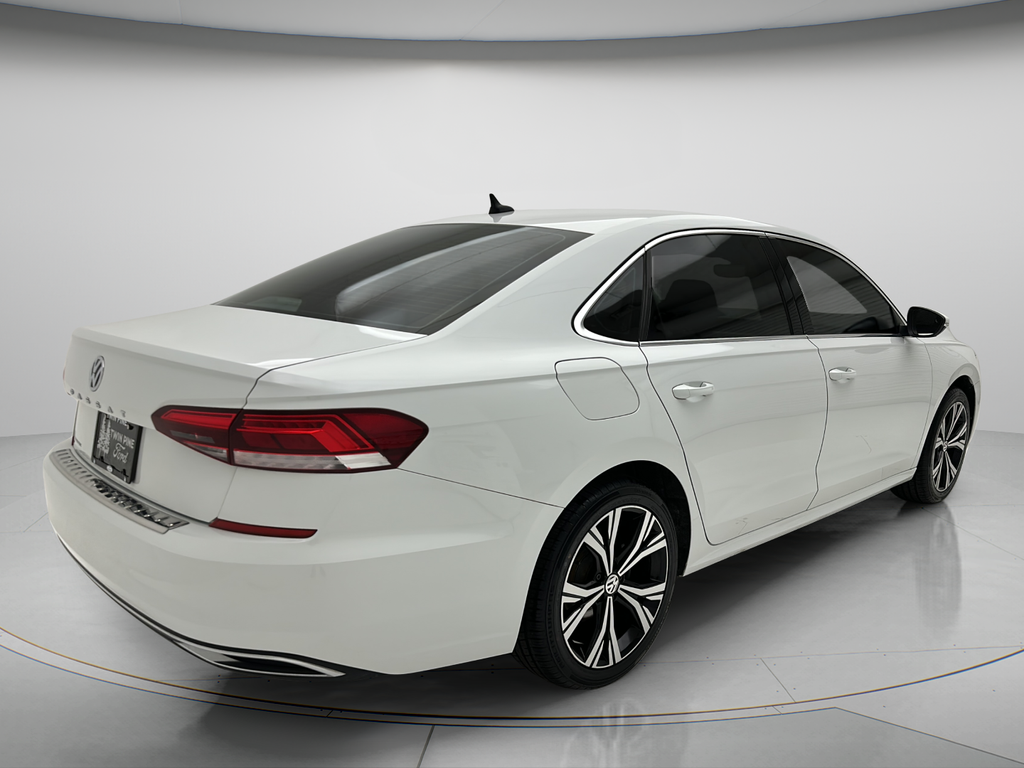 2022 Volkswagen Passat 2.0T SE