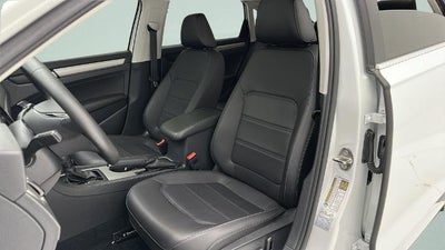2022 Volkswagen Passat 2.0T SE