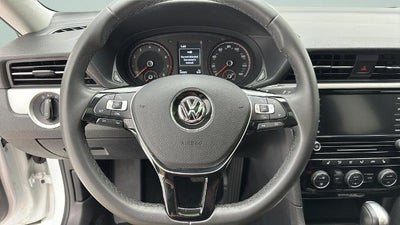 2022 Volkswagen Passat 2.0T SE