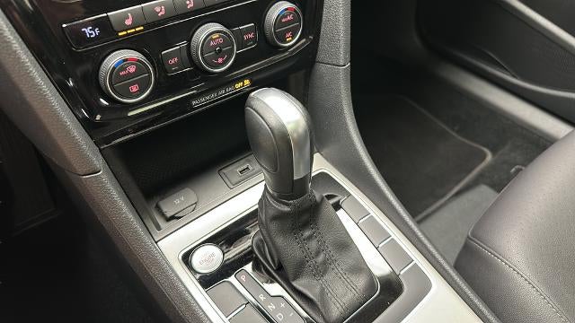 2022 Volkswagen Passat 2.0T SE