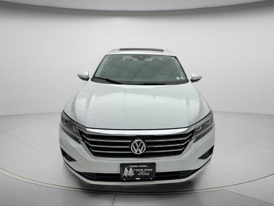 2022 Volkswagen Passat 2.0T SE