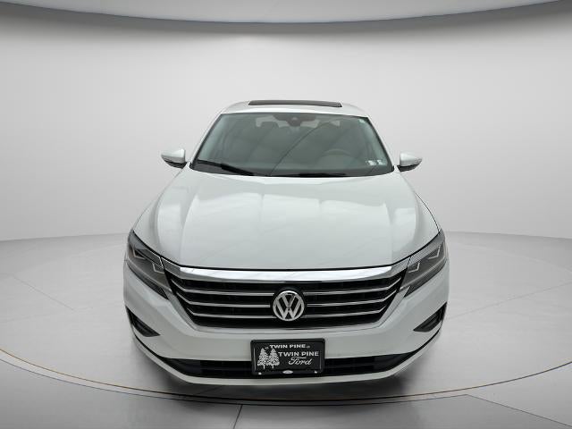 2022 Volkswagen Passat 2.0T SE