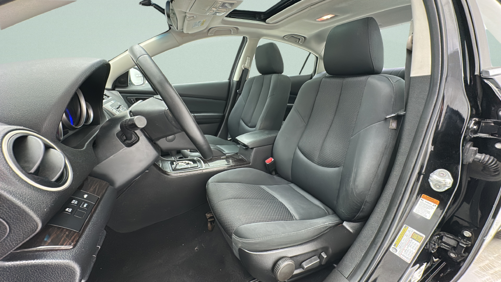 2011 Mazda Mazda6 i Touring Plus