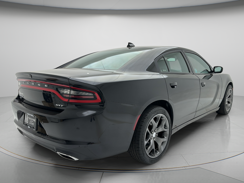 2015 Dodge Charger SXT