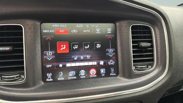 2015 Dodge Charger SXT