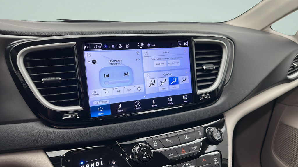 2024 Chrysler Pacifica Touring L