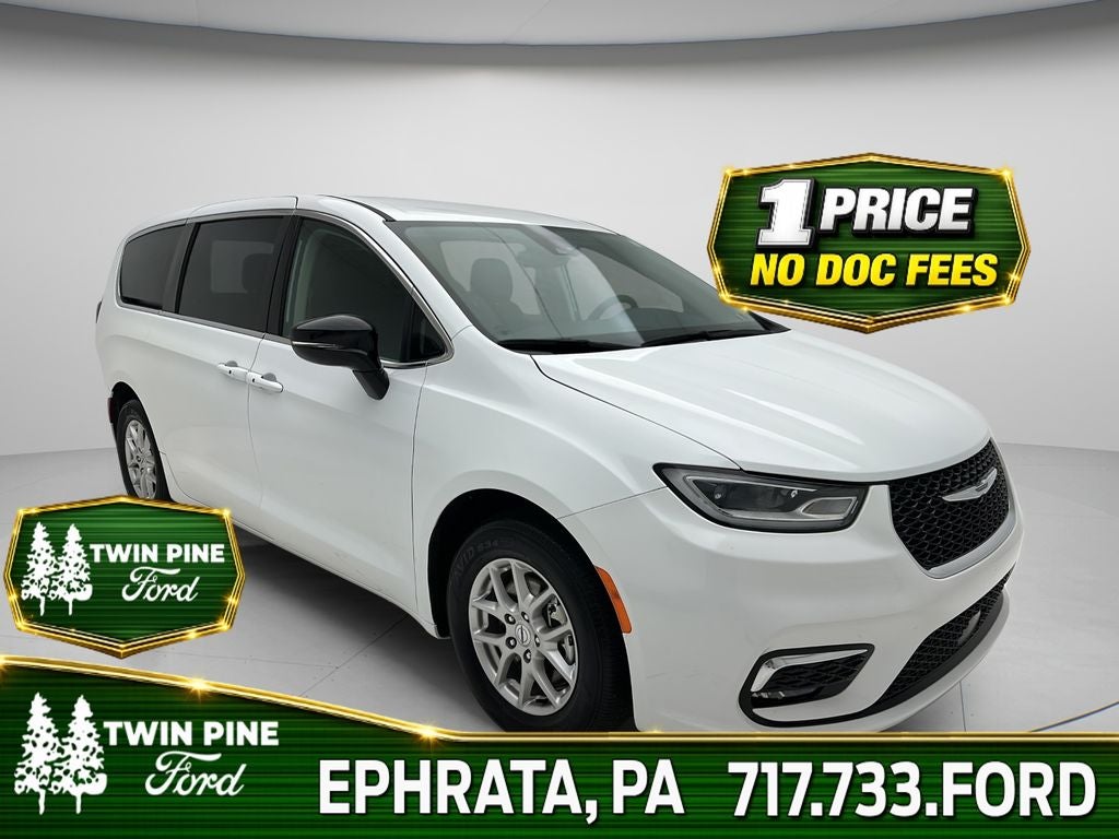 2024 Chrysler Pacifica Touring L